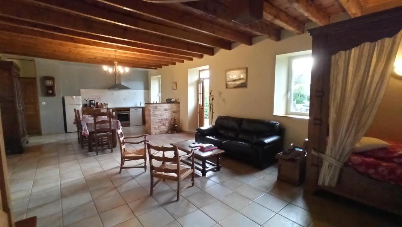 ホテル La Ferme Du Pere Kermorocʼh エクステリア 写真